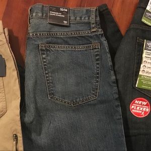 New with tags! Gap jeans size 32x34